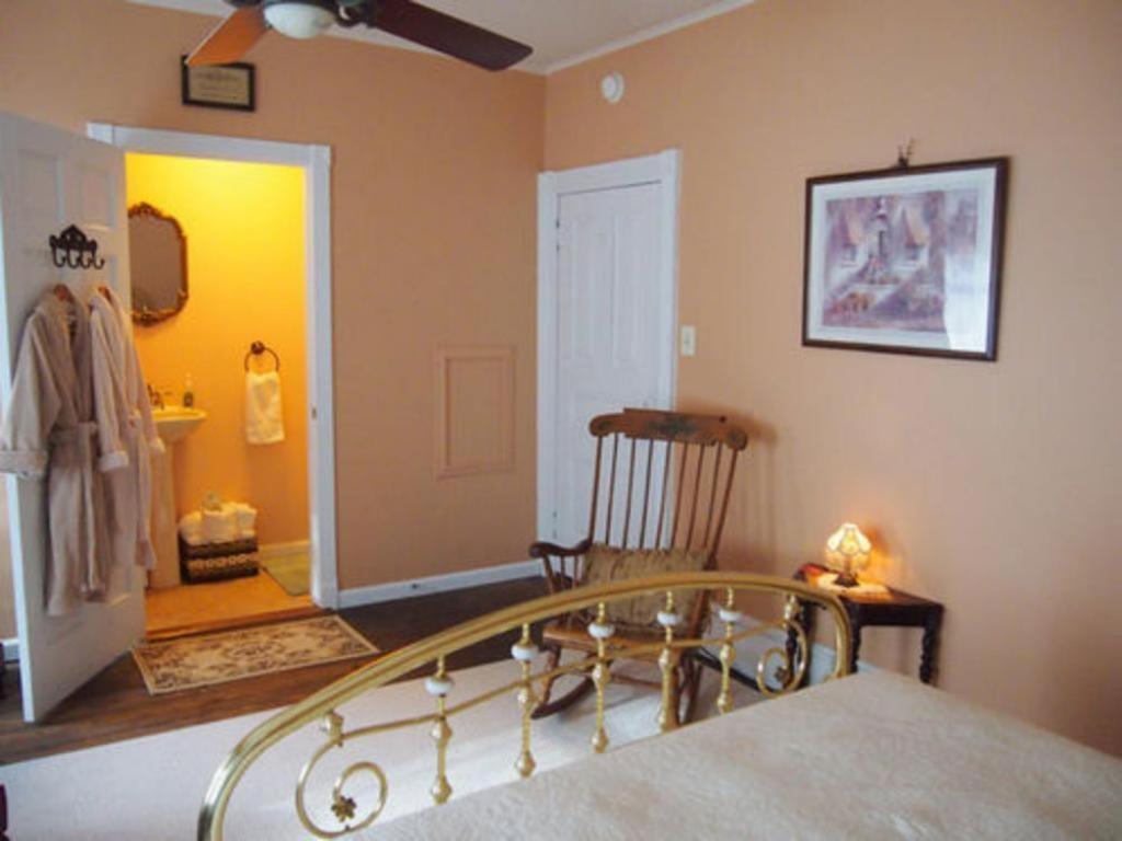 The Maid'S Quarters Bed And Breakfast Pottsville Экстерьер фото
